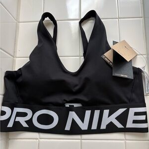 NWT Nike Pro Indy Plunge Women's Medium Support Padded Sports Bra Sz Large $55